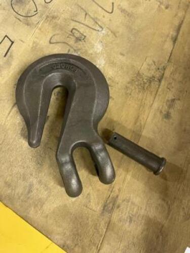(3) FORGED EYE HOOKS, BLACK