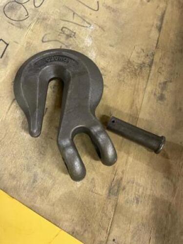 (3) FORGED EYE HOOKS, BLACK