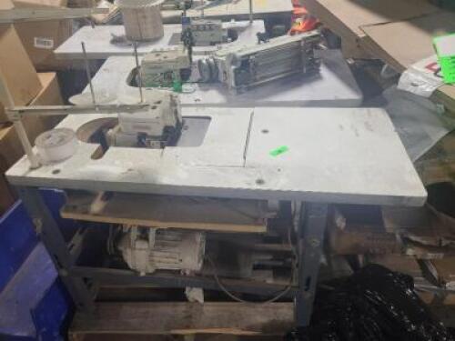 DESCRIPTION: (1) VINTAGE SEWING MACHINE INFORMATION: SEE INSPECTION QTY: 1