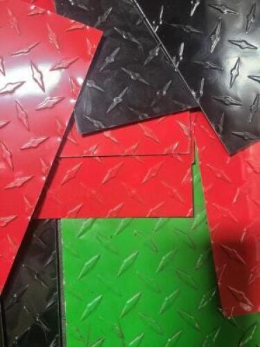 DESCRIPTION: (12) POUNDS OF COLORED ALUMINUM DIAMOND PLATE SIZE: VARIOUS SIZES & THICKNESSES QTY: 12