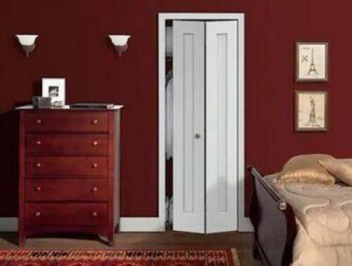 24 IN. X 80 IN. MADISON WHITE PAINTED SMOOTH MOLDED COMPOSITE MDF CLOSET BI-FOLD DOOR