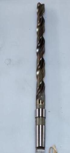 DESCRIPTION: (1) HSSCo OILFED CHIPBREAKER DRILL BRAND/MODEL: BROOKE CUTTING TOOLS 1808115-CO RETAIL$: 263.08 SIZE: 13/16" QTY: 1