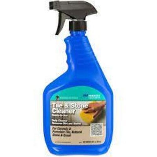 DESCRIPTION: (1) VINYL AND LEATHER DRESSING BRAND/MODEL: SIMONIZ #V410004 RETAIL$: $30.89 EA SIZE: 1 GALLON QTY: 1