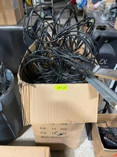 DESCRIPTION: (24) WIRE PIZZA TRAY STANDS LOCATION: AREA # 5 THIS LOT IS: SOLD BY THE PIECE QTY: 24