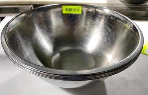 DESCRIPTION: (6) 12" STAINLESS MIXING BOWLS SIZE 12" LOCATION: AREA #3 THIS LOT IS: SOLD BY THE PIECE QTY: 6