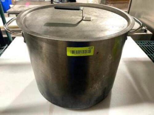 DESCRIPTION: 30 QT ALUMINUM STOCK POT W/ LID SIZE 30 QT LOCATION: AREA #3 QTY: 1