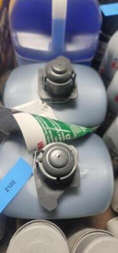 DESCRIPTION: (2) NEUTRAL QUAT DISINFECTANT CLEANER BRAND/MODEL: 3M #5YL86 RETAIL$: $100.00 EA SIZE: 2L QTY: 2