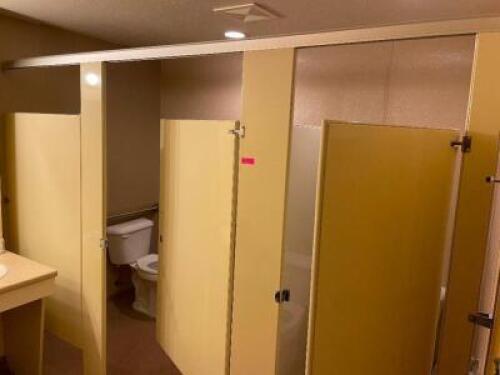 DESCRIPTION: THREE SECTION METAL BATHROOM STALL PARTITION W/ DOORS LOCATION: BATHROOM QTY: 1