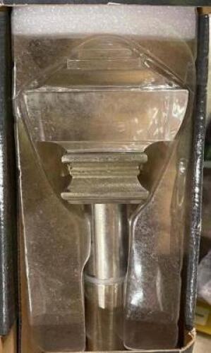 CRYSTAL SQUARE 36"-72" CURTAIN ROD