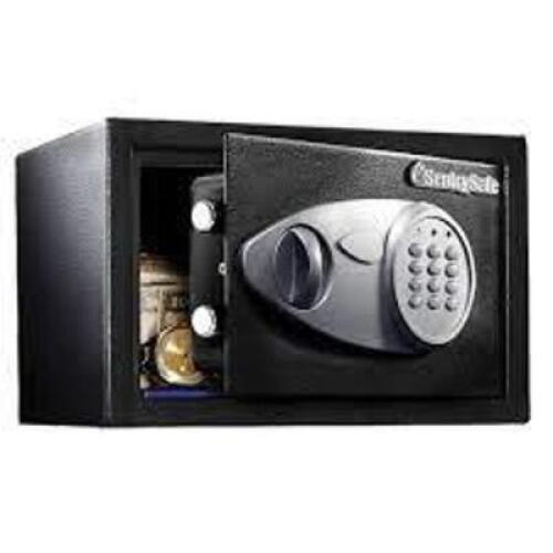 DESCRIPTION: (1) DIGITAL SECURITY SAFE BRAND/MODEL: SENTRY SAFE #X041E INFORMATION: BLACK RETAIL$: $106.00 EA SIZE: .4 CU FT QTY: 1