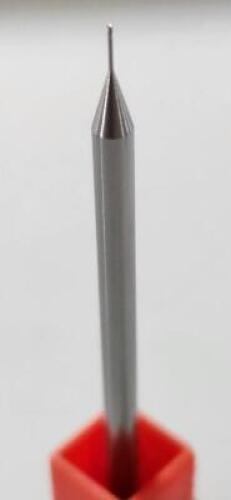 DESCRIPTION: (10) SOLID CARBIDE SQ END MILL BRAND/MODEL: KYOCERA 1742-01561.25 RETAIL$: $ 25.31 EA SIZE: 1/64" .125 LOC QTY: 10