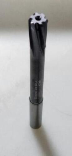 DESCRIPTION: (2) SOLID CARBIDE CHUCKING REAMERSBRAND/MODEL: SANVIK 1024RETAIL$: $279.65 EASIZE: 10.004+4QTY: 2