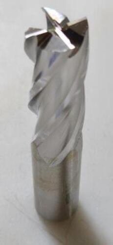 DESCRIPTION: (2) HSS SQ END MILL BRAND/MODEL: NIAGARA N40244 RETAIL$: $59.60 EA SIZE: 3/4" 1-58" LOC QTY: 2