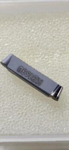 DESCRIPTION: (5) PCBN GROOVING INSERT BRAND/MODEL: KENNAMETAL A4R0300M03P00EST RETAIL$: $ 143.31 PER INSERT QTY: 5