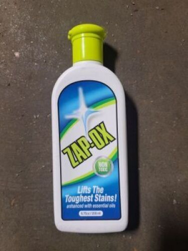 DESCRIPTION: (5) STAIN REMOVER BRAND/MODEL: ZAP-OX RETAIL$: $13.00 EA SIZE: 6 OZ QTY: 5
