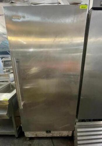 ELECTROLUX UPRIGHT SINGLE DOOR COOLER