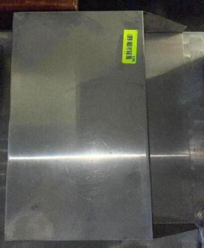 WALL MOUNTED STAINLESS KNIFE RACK