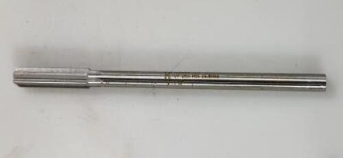 DESCRIPTION: (1) HSS STRAIGHT FLUTE/SHANK CHUCKING REAMER BRAND/MODEL: MADE IN USA 02297356 RETAIL$: $69.78 EA SIZE: 13.5mm QTY: 1