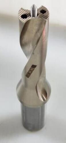 DESCRIPTION: (1) CROWN LOC INSERTED DRILL BODY BRAND/MODEL: SECO SD103-20.00/21.99-75-25R7 RETAIL$: 404.79 SIZE: 20 - 21.99 mm QTY: 1
