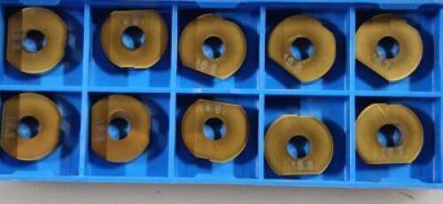 DESCRIPTION: (50) BALLNOSE CARBIDE MILLING INSERTS BRAND/MODEL: KNIGHT CARBIDE KC15273 RETAIL$: $29.90 PER INSERT SIZE: 15.6mm ROUND QTY: 50