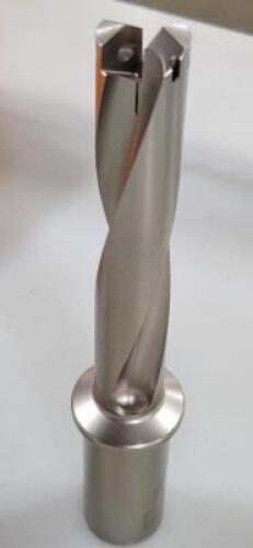 DESCRIPTION: (1) INDEXABLE INSERT DRILL BODY BRAND/MODEL: HERTEL 4006224 RETAIL$: 237.22 SIZE: 1" QTY: 1