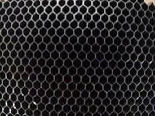 DESCRIPTION: (1) ALUMINUM HONEYCOMB SHEET INFORMATION: SMALL DENTS SIZE: APPROX 48" X 48" QTY: 1