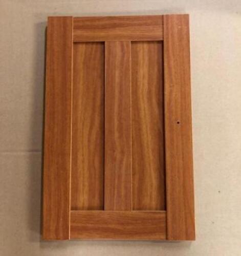 DESCRIPTION (24) Oak Cabinet Doors CONDITION Never Used - Sold by the piece DIMENSIONS 11" x 17" QUANTITY: X BID 24