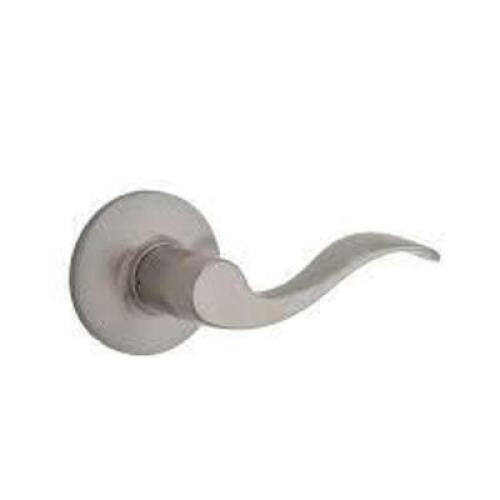 DESCRIPTION: (5) PASSAGE LEVER DOOR KNOBS BRAND/MODEL: SAFE LOCK #9SL10000-043 INFORMATION: SATIN NICKEL RETAIL$: $16.20 EA QTY: 5