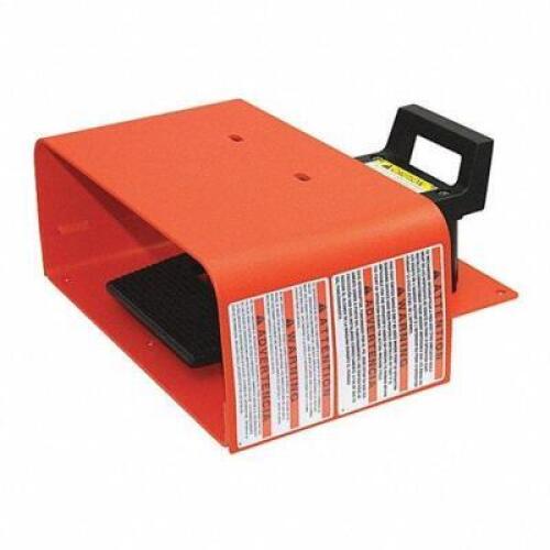 DESCRIPTION: (1) HEAVY DUTY FOOT SWITCH BRAND/MODEL: LINEMASTER #325EZ8 INFORMATION: ORANGE RETAIL$: $903.57 EA SIZE: SPDT, 125/250V AC/28V DC, 13/2/3