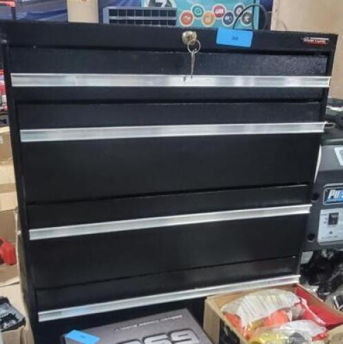 DESCRIPTION: (1) TOOL BOX BRAND/MODEL: CRAFTLINE INFORMATION: BLACK RETAIL$: $125.00 EA QTY: 1