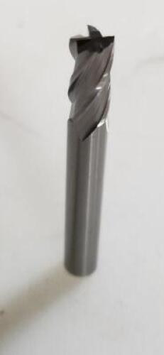 DESCRIPTION: (5) SOLID CARBIDE SQ END MILL BRAND/MODEL: HERTEL 88245881 RETAIL$: $15.68 EA SIZE: 1/4" 1/2" LOC QTY: 5