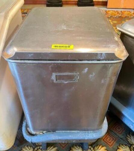STAINLESS INGREDIENTS BIN W/ LID