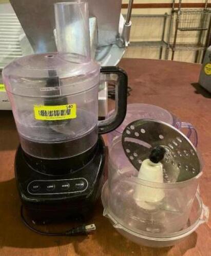HAMILTON BEACH HOUSE HOLD FOOD PROCESSOR.