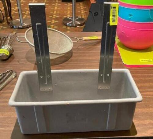 (4) GREY PLASTIC SHELVING HANGERS W/ STAINLESS HOOKS.