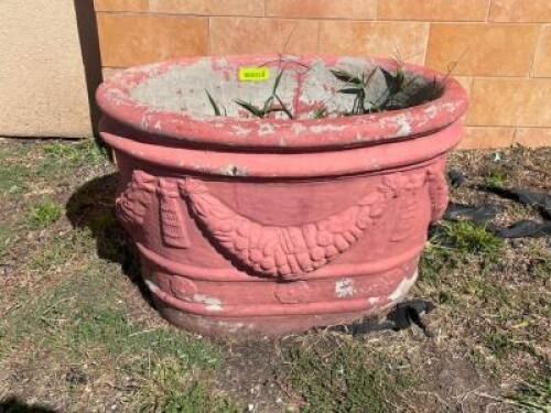 (5) PLASTIC OVAL SHAPED PLANTERS