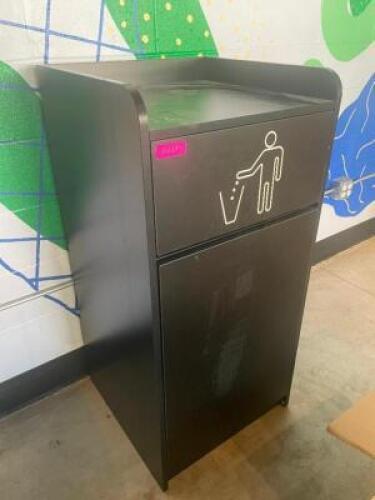 COMPOSITE TRASH CAN ENCLOSURE W/ TRAY RETURN TOP