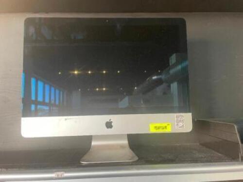 MAC LARGE SCREEN COMPUTER MONITOR