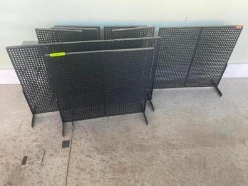 (1) LOT OF ASSORTED BLACK METAL PEG BOARD COUNTER TOP DISPLAY RACKS