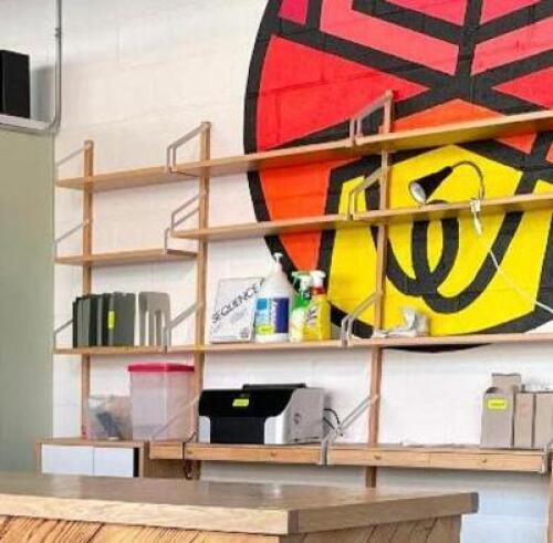 4 TIER WALL MOUNTED SHELVING UNIT