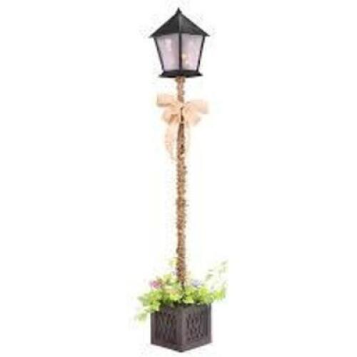 DESCRIPTION: (1) PRE-LIT CHRISTMAS LAMP POST BRAND/MODEL: ALPINE INFORMATION: FLICKERING LED RETAIL$: $49.00 EA SIZE: 6' QTY: 1