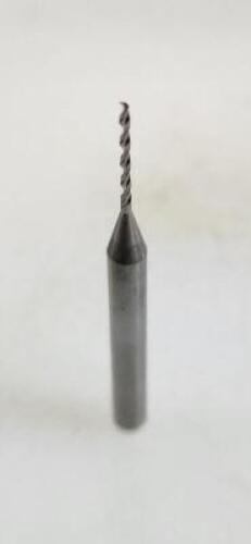 DESCRIPTION: (8) EXTENDED FLUTE MICRO DRILL BIT BRAND/MODEL: KYOCERA 105-0320.400 RETAIL$: $11.43 EA SIZE: .0320" QTY: 8