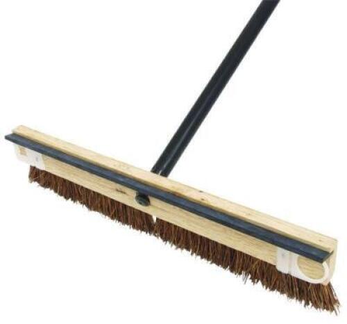(18) - 18" DRIVEWAY COATER BRUSH WITH HANDLE