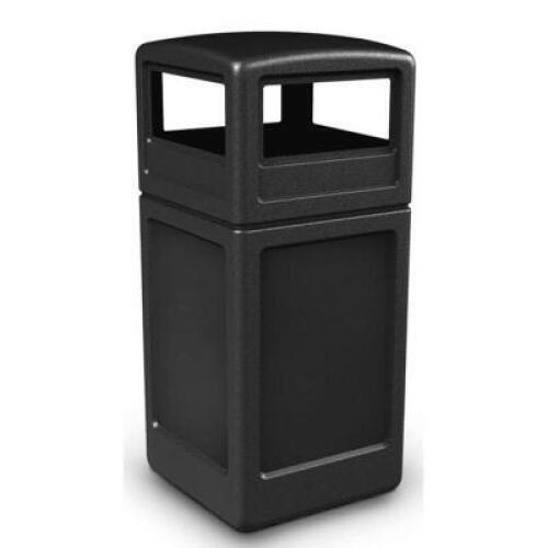 DESCRIPTION: (1) POLYTEC TRASH CAN BRAND/MODEL: MILANHOME INFORMATION: BLACK RETAIL$: $283.37 EA SIZE: 42 GALLON QTY: 1