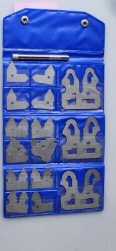 (1) (25) PIECE STEEL RADIUS GAGE SET
