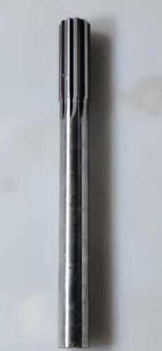 (1) HSS CHUCKING REAMER