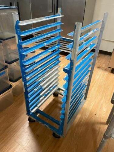 2/3 SIZE ROLL ABOUT TRAY RACK