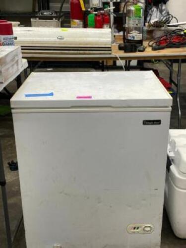 REACH IN DEEP FREEZER