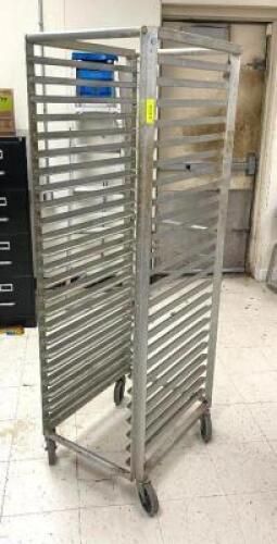 24-SLOT PAN RACK ON CASTERS