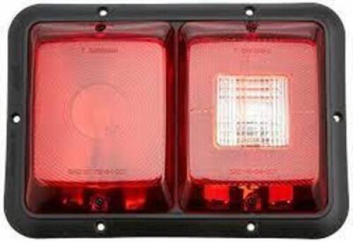 DESCRIPTION: (2) RECESSED DOUBLE VERTICAL TAIL LIGHT BRAND/MODEL: BARGMAN #SAE-AR-84-DOT INFORMATION: RED RETAIL$: $32.95 EA QTY: 2