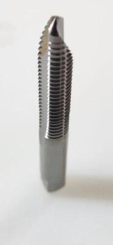 DESCRIPTION: (8) HSS SPIRAL POINT TAPS BRAND/MODEL: HERTEL 41113234 RETAIL$: 8.6 SIZE: 5/16"-18 QTY: 8